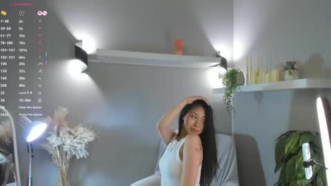 Snapshot of kellyy_bern chatting on 05.07.26 kellyy_bern online show from 05.07.26