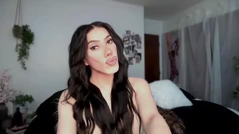 Kelsi  online show from 03.03.26