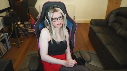 kelseycobalt online show from 12.17.24