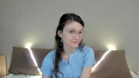 Kelsirabenold online show from 04.16.26