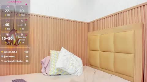 Snapshot of kelsseyanders chatting on 11.13.25 online show from 11.13.25