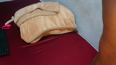 kem2000400282 online show from 04.20.26