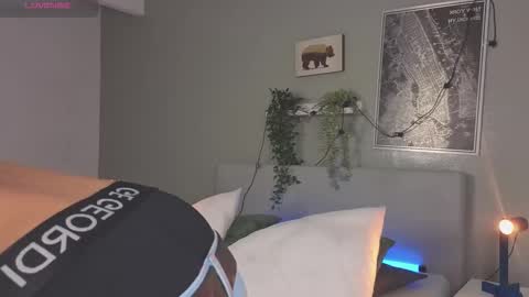   online show from 09.20.25