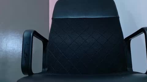   online show from 10.25.25