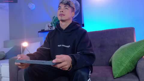   online show from 04.14.26