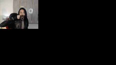 Snapshot of kendaljacobs chatting on 06.29.26 kendall online show from 06.29.26