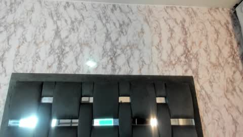 Kendall online show from 12.28.24