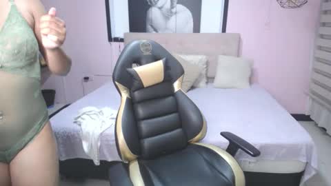 kendall_rossii_ online show from 12.21.25