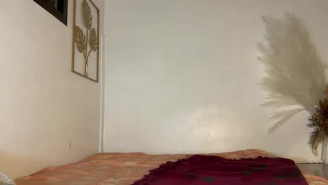 kendall_sue online show from 10.08.25