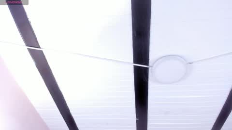 kendallbleer online show from 10.29.25