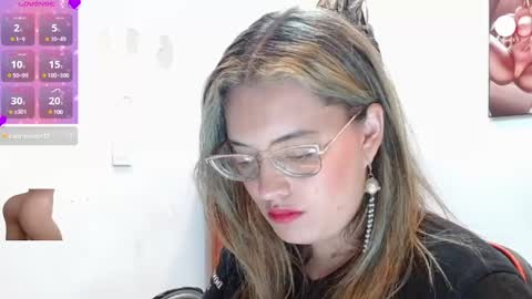 Snapshot of kendallclark03 chatting on 01.30.25 kendall online show from 01.30.25