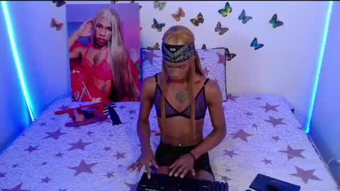 kendallgil online show from 02.03.25