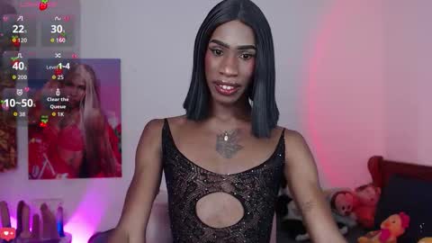 kendallgil_ online show from 11.22.25