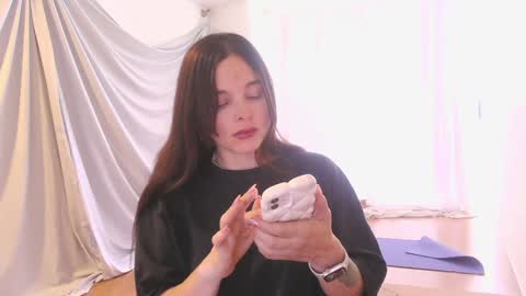 kendall online show from 09.12.25