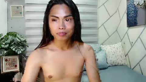 Snapshot of kendallxxx16 chatting on 12.08.24 Kent online show from 12.08.24