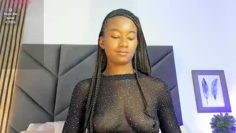 Snapshot of kendalross28 chatting on 09.17.25 Kendall online show from 09.17.25