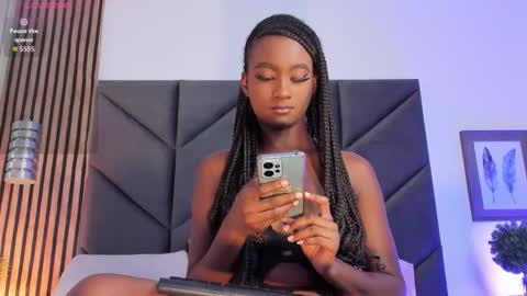 Snapshot of kendalross28 chatting on 09.23.25 Kendall online show from 09.23.25