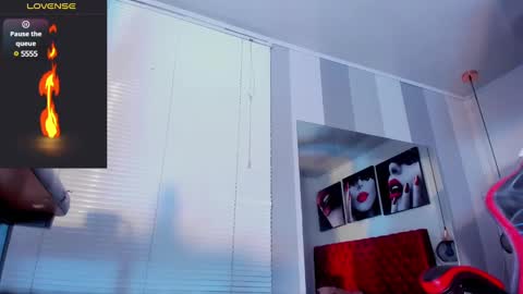 Kender online show from 02.19.25