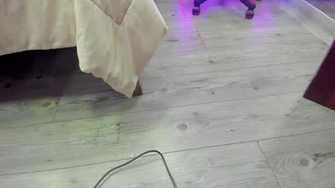 Snapshot of kendra_london chatting on 02.10.26 Kendra London online show from 02.10.26