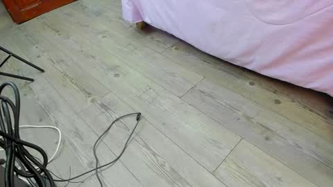 Snapshot of kendra_london chatting on 02.21.26 Kendra London online show from 02.21.26