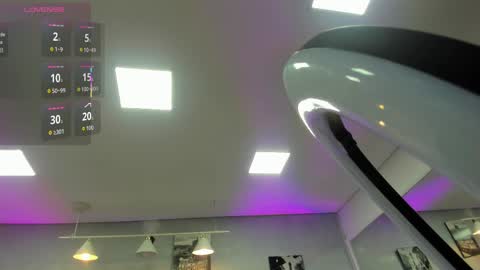 Snapshot of kendra_london chatting on 04.08.26 Kendra London online show from 04.08.26