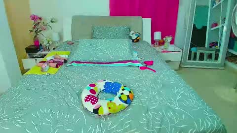 kendra_love31 online show from 02.13.26