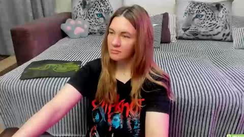 Snapshot of kendra_xx_ chatting on 03.03.26 Kendra online show from 03.03.26