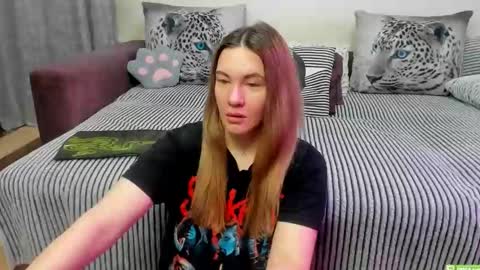 Snapshot of kendra_xx_ chatting on 04.05.26 Kendra online show from 04.05.26