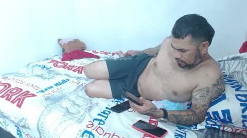 Kendra And Miller online show from 04.05.26