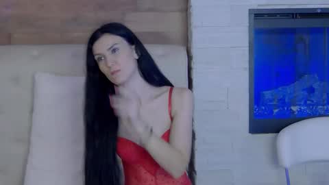 Snapshot of kendrabloom chatting on 02.18.26 KendraBloom online show from 02.18.26