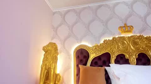 Kendral  online show from 10.07.25