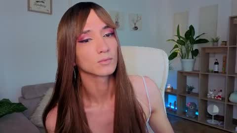 Snapshot of kendry_fox420_ chatting on 06.17.26 kendry_fox420_ online show from 06.17.26