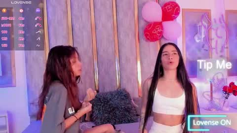 keniavelvet  online show from 02.28.26