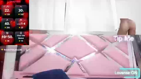 Kenishax  online show from 09.25.25