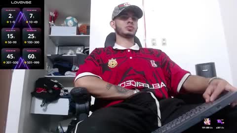 Snapshot of kenn_blake1 chatting on 09.19.25 blake online show from 09.19.25