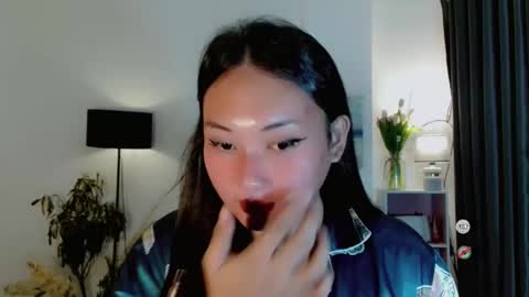 Snapshot of kennaxx69 chatting on 09.17.25 kennaxx69 online show from 09.17.25