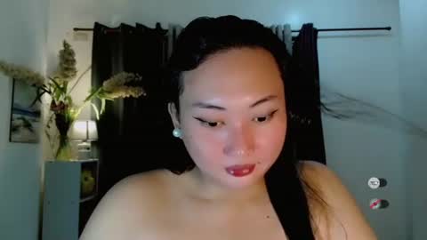 Snapshot of kennaxx69 chatting on 11.21.25 kennaxx69 online show from 11.21.25