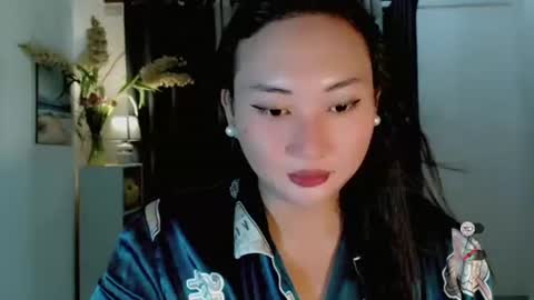 Snapshot of kennaxx69 chatting on 11.24.25 kennaxx69 online show from 11.24.25