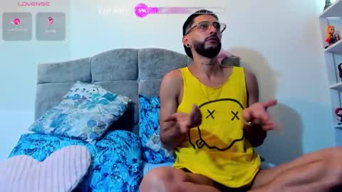 Snapshot of kenny_jackson_2025 chatting on 02.17.26 kenny and Ian online show from 02.17.26