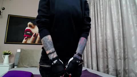 Snapshot of kennyvibe chatting on 03.20.26 kennyvibe online show from 03.20.26