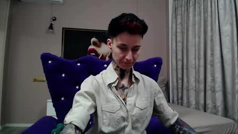 Snapshot of kennyvibe chatting on 03.24.26 kennyvibe online show from 03.24.26