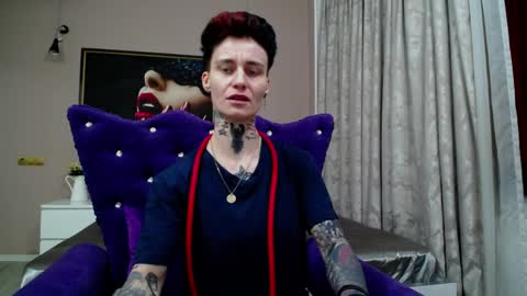 Snapshot of kennyvibe chatting on 04.02.26 kennyvibe online show from 04.02.26