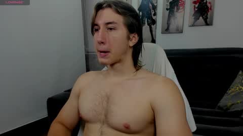 Snapshot of kent_rushell chatting on 11.21.25 kent_rushell online show from 11.21.25