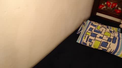 Snapshot of kerani__ chatting on 02.15.25 DANIELA online show from 02.15.25