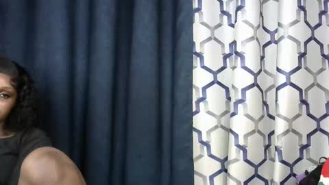 kering_lovly online show from 12.20.25