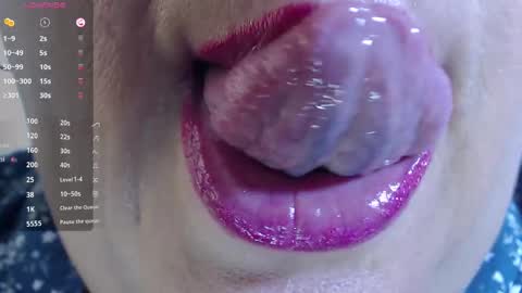 K E R L Y online show from 03.08.25