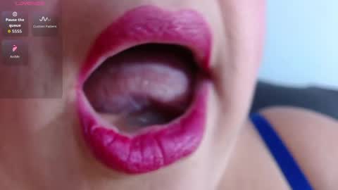 Snapshot of kerly_doll chatting on 04.27.26 K E R L Y online show from 04.27.26