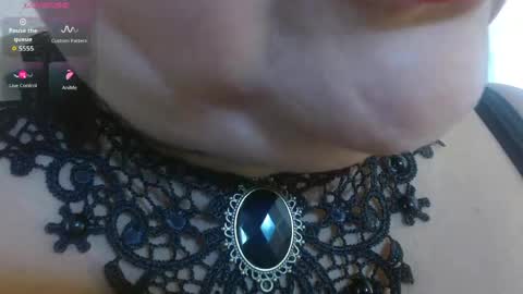 Snapshot of kerly_doll chatting on 05.07.26 K E R L Y online show from 05.07.26