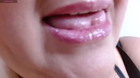 Snapshot of kerly_doll chatting on 05.17.26 K E R L Y online show from 05.17.26