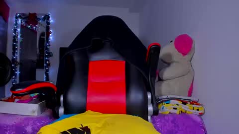 Kerlysmith24 online show from 12.03.24